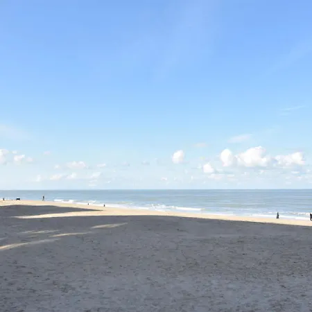 Modern In Middelkerke With Beach Nearby