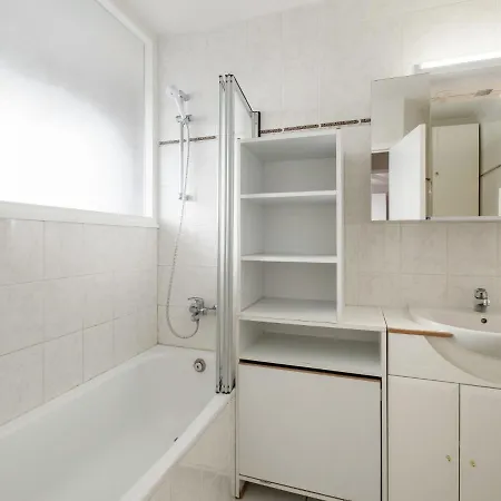 Daire Modern In Middelkerke With Beach Nearby Westende-Bad